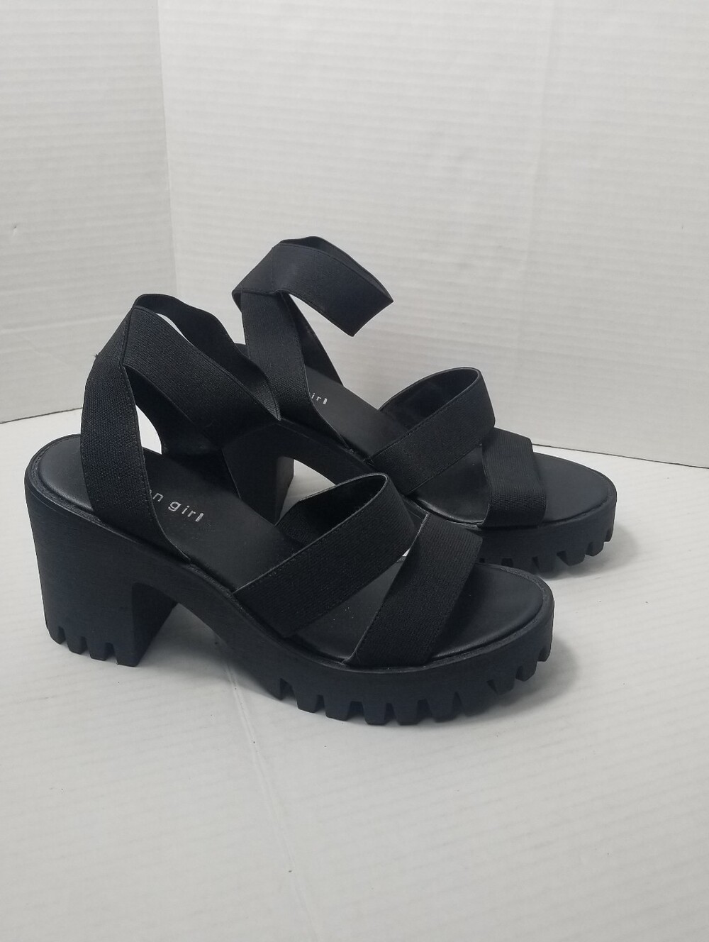 MADDEN GIRL WOMEN'S BLACK HEELED SANDALS SIZE 9